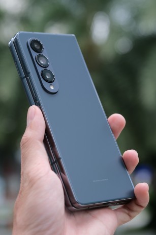 Microsoft Surface Duo gray